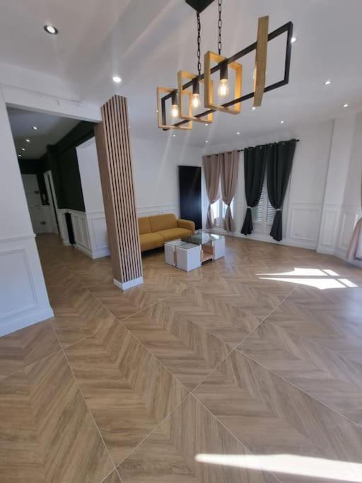 Location Appartement Beauvais Zewnętrze zdjęcie