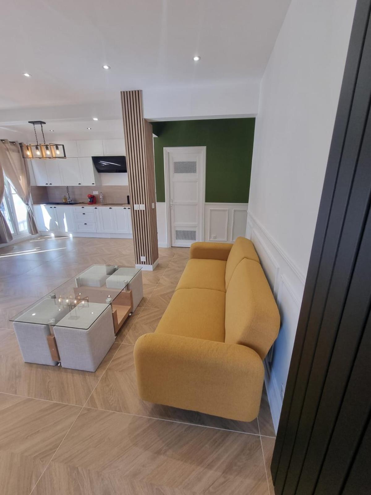 Location Appartement Beauvais Zewnętrze zdjęcie